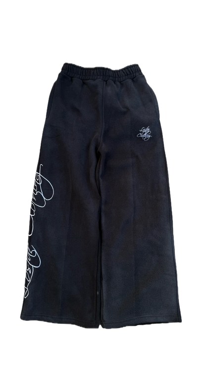 Baggy sweatpants